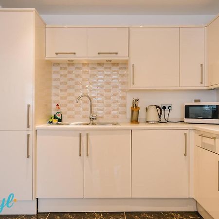 Апартаменты The Flat 2 By Sheryl - Stone Throw To Northampton Gen Hosp & Town Centre Экстерьер фото
